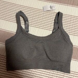 Old Navy Gray Women's Ribbed Sports Bra